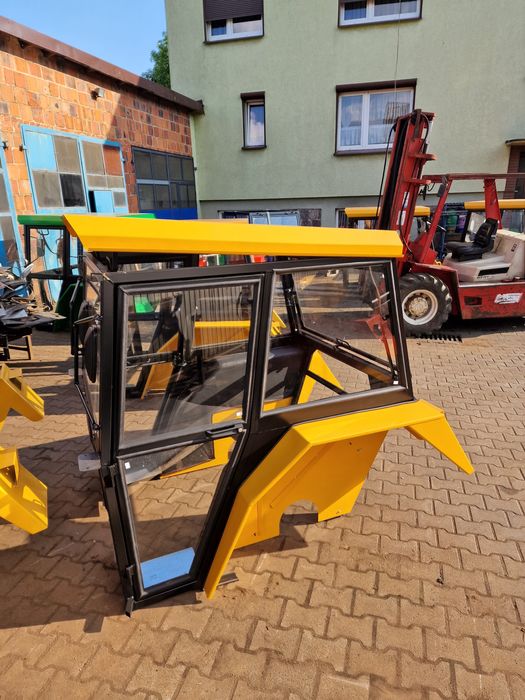 Kabina c360 c330 Maska c360 Nowa kabina c360 c4011 URSUS C360 C4011
