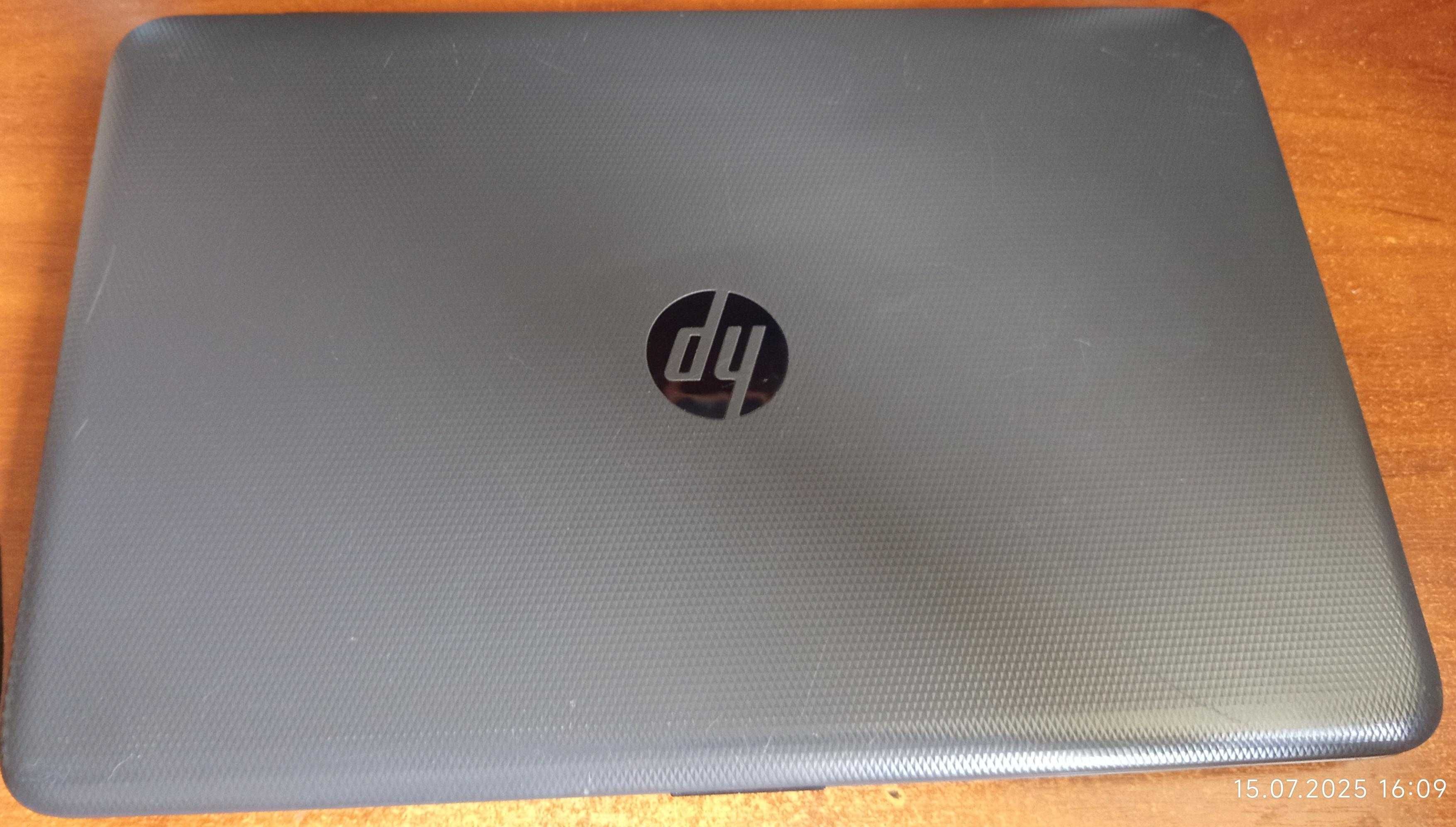 Ноутбук HP 250 і3/16Gb/240Gb