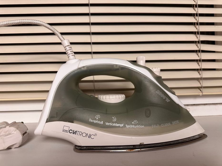 утюг CLAtronic DB 3105
