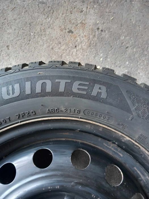 Komplet kół zimowych z oponami Medallion 195/65 R15 Hyundai i30