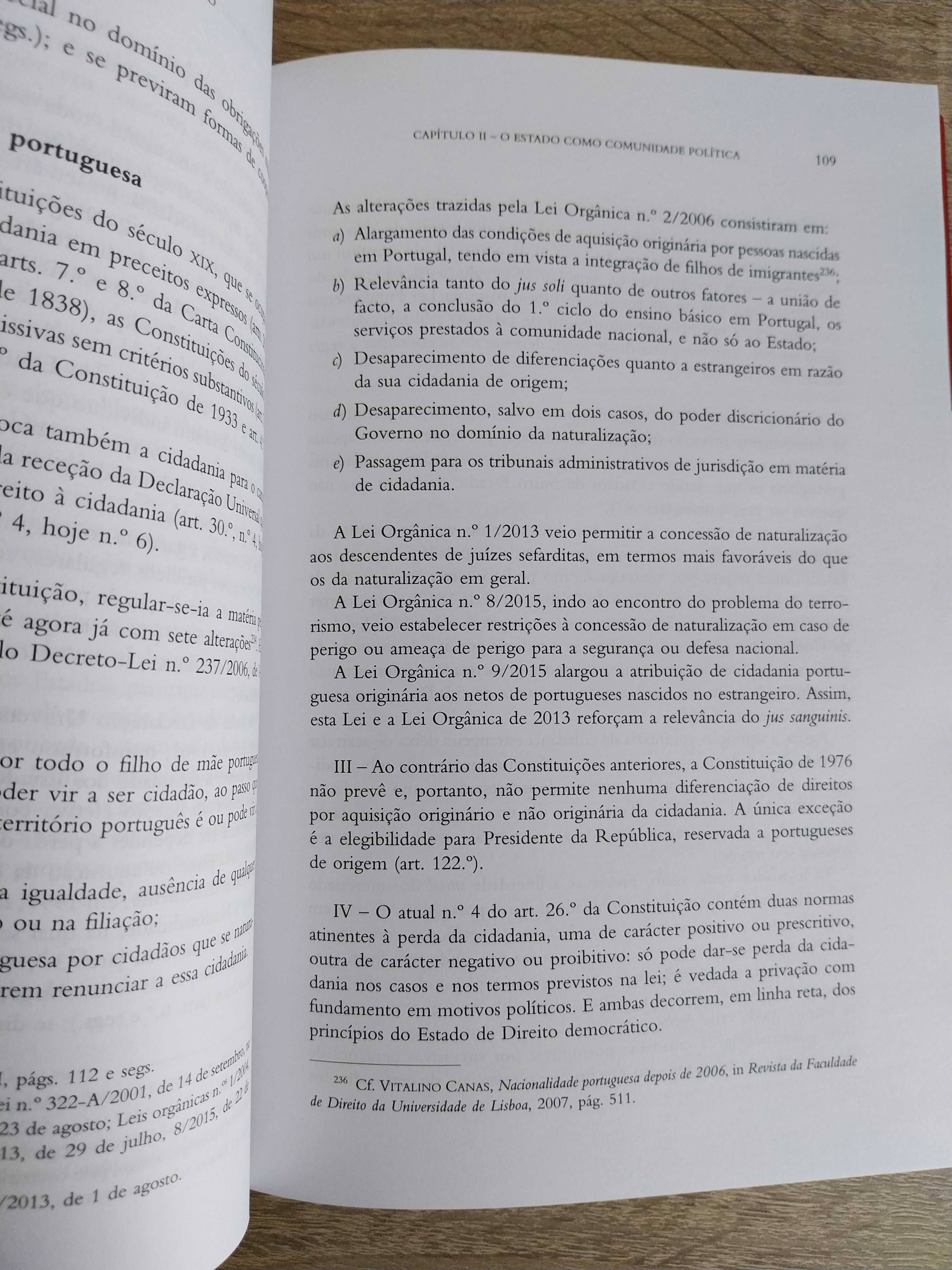 Livro Curso de Direito Constitucional - Volume 1 - Jorge Miranda