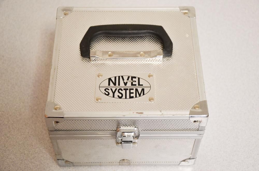 Лазерный нивелир NIVEL SYSTEM CL1