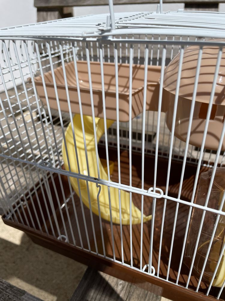 Gaiola de hamster com escorrega
