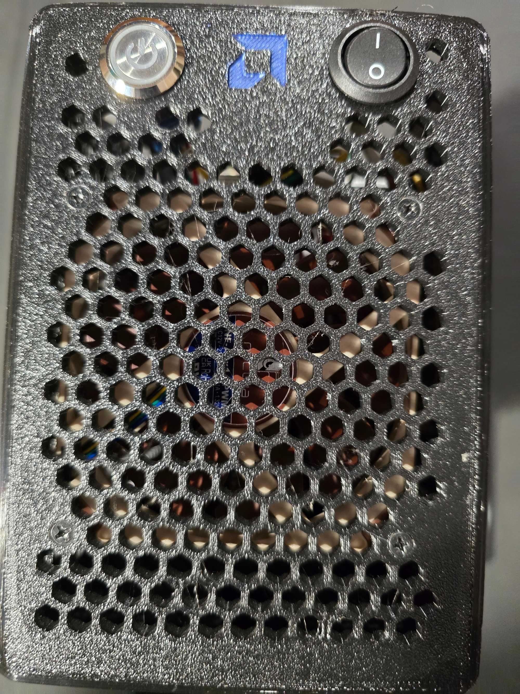 AMD BC-250 (6c/12t, 16G, SSD NVMe, PSU 350W)