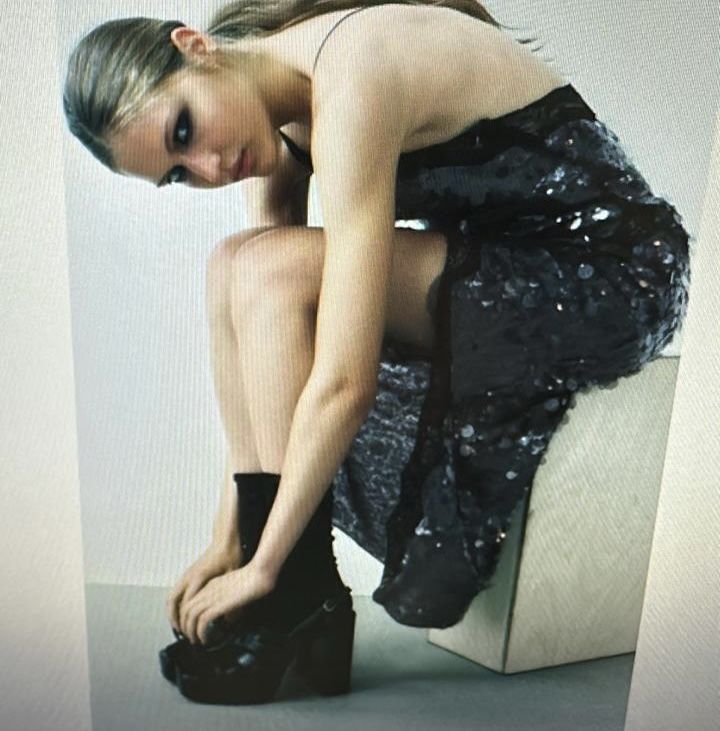 Zara новое эффектное платье в пайетки 48 р