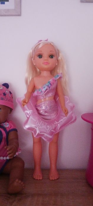 Lote de boneco novos e de marca