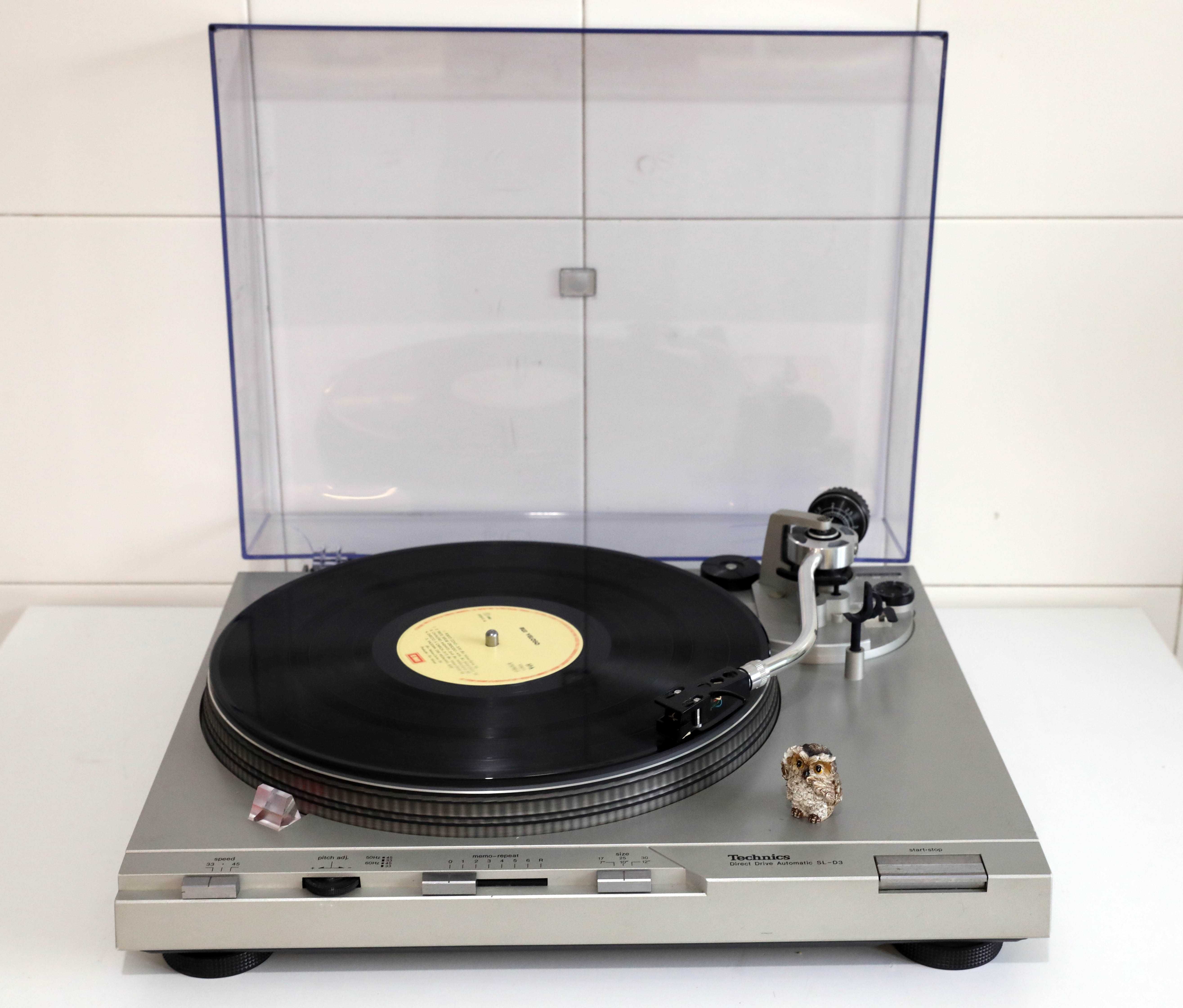 Technics SL-D3 Gira discos Direct Drive