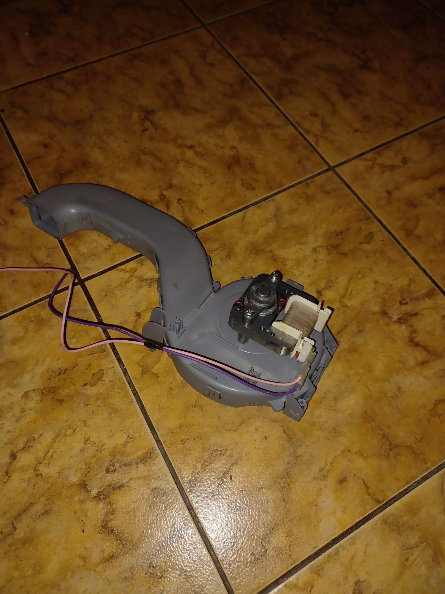 Wentylator suszący zmywarki Beko DIN-5839