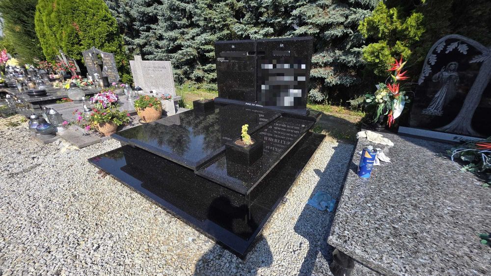 Sprzątanie grobów/kompleksowa opieka nad grobami/polerowanie lastryko