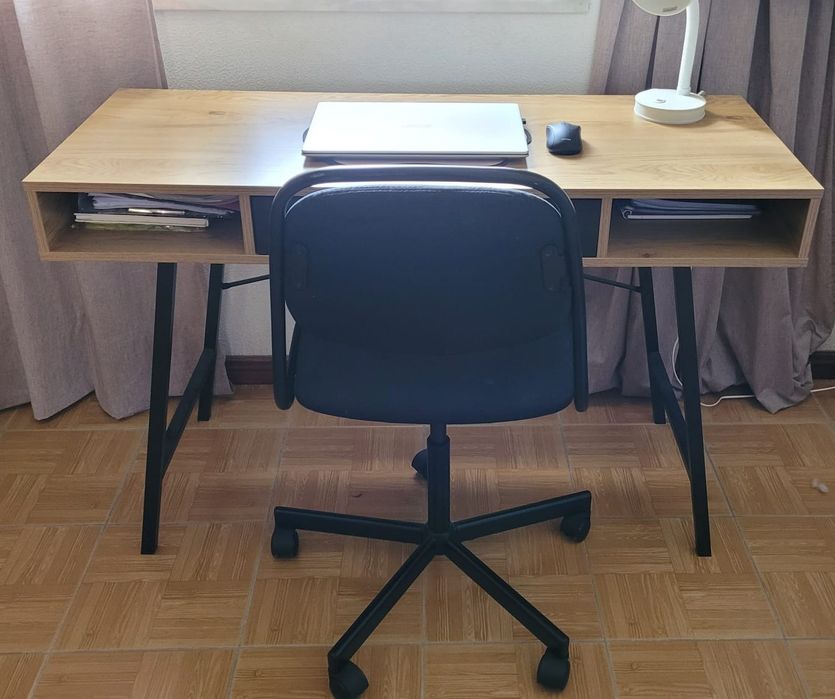 Secretária + Cadeira de Escritório - Excelente Estado