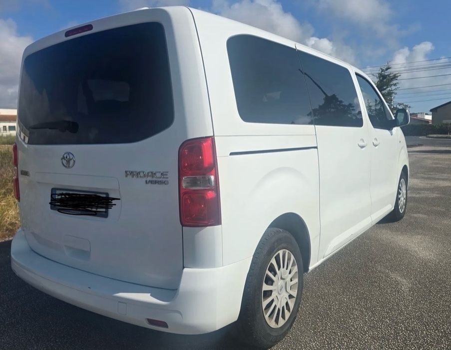 Proace ano 2019, gasoleo, 9 lugares. 19.500€