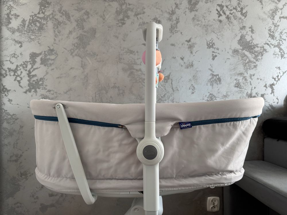 Chicco Baby Hug 4w1 + materac Rucken
