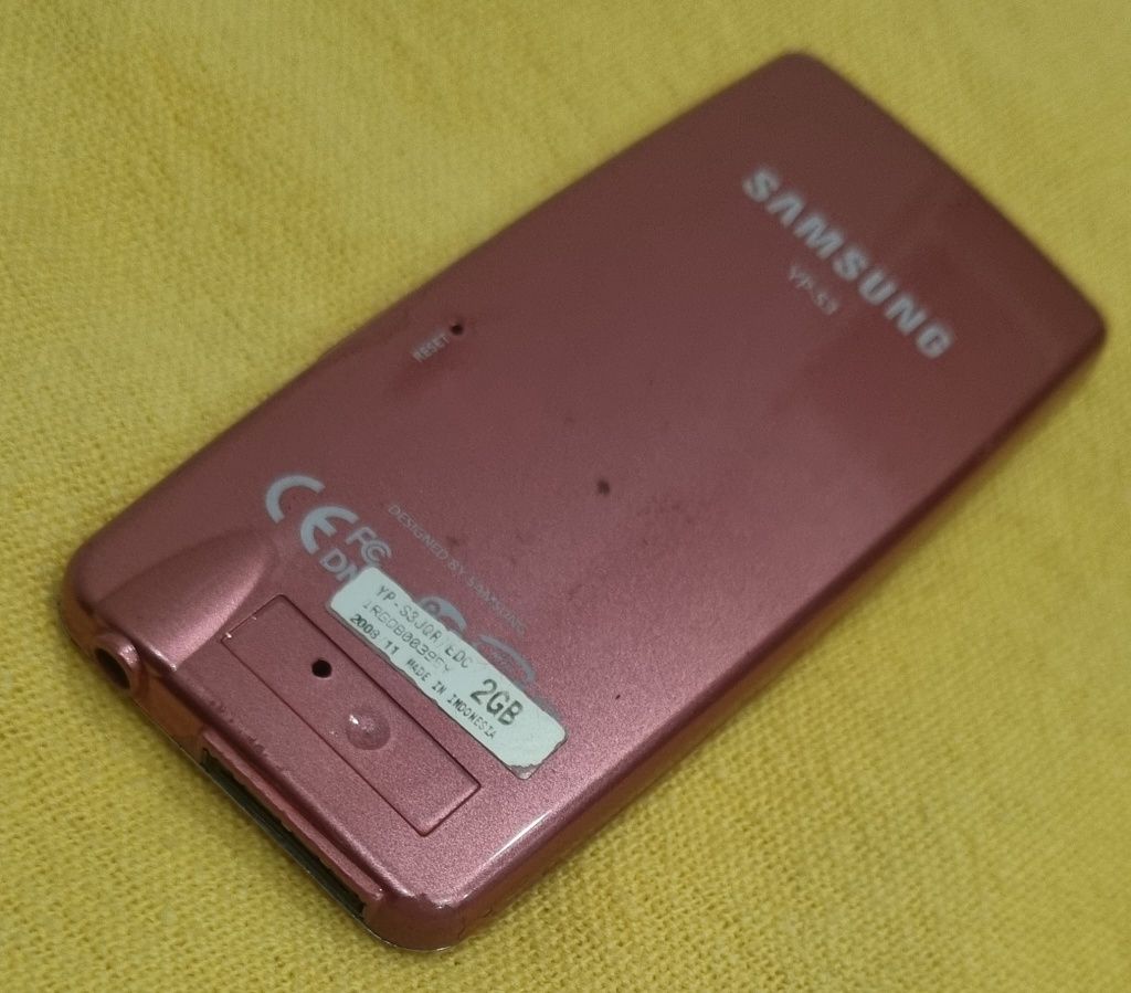 MP4 Samsung falta Carregador