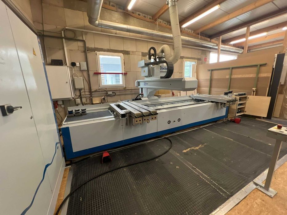 Centrum obróbcze CNC Weeke Venture 4 osiowe