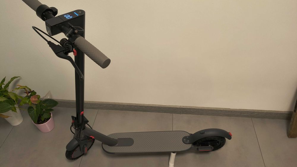 Hulajnoga elektryczna 350watt nowa