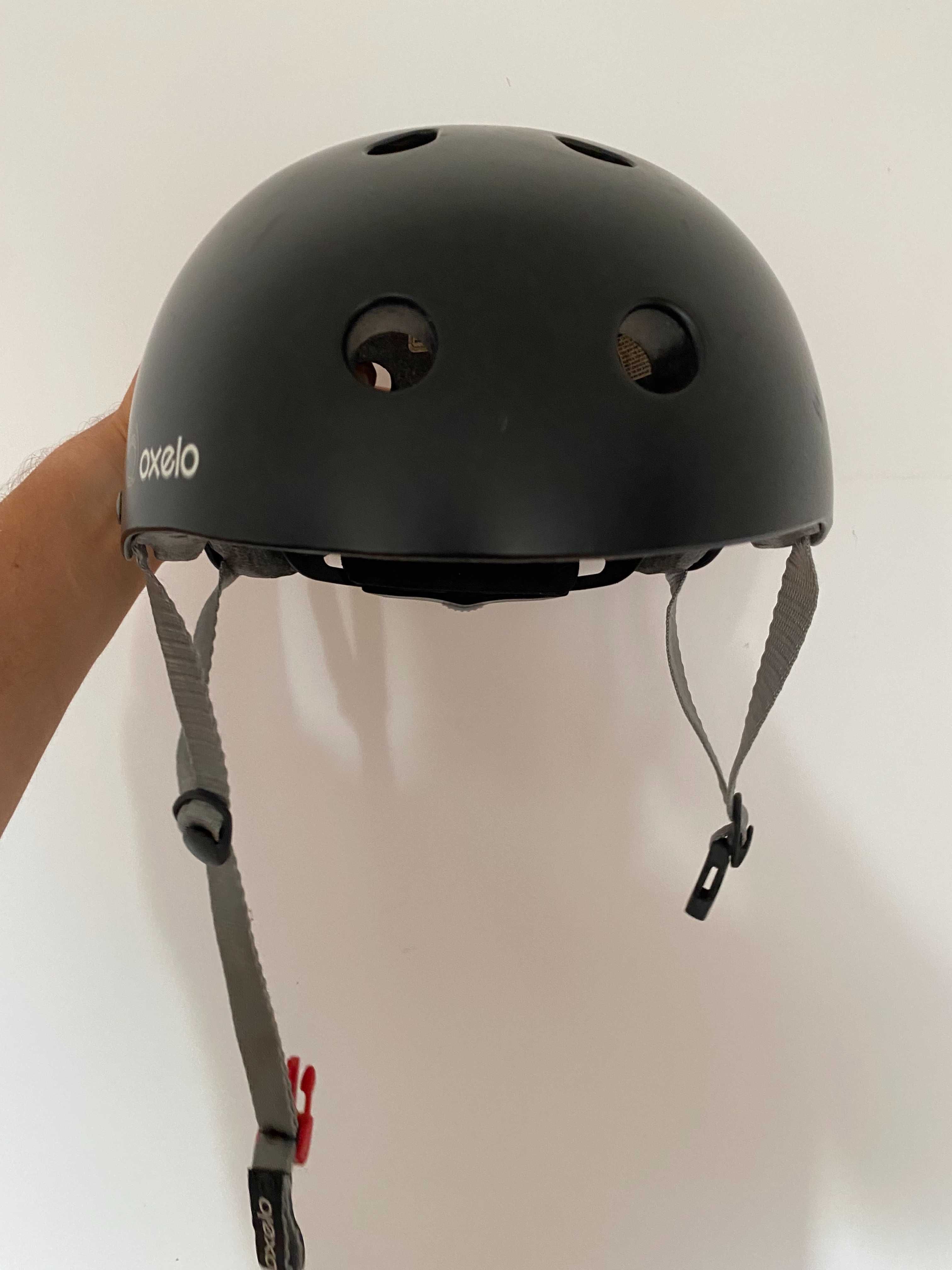 Kask OXELO skateboard, używany jak nowy