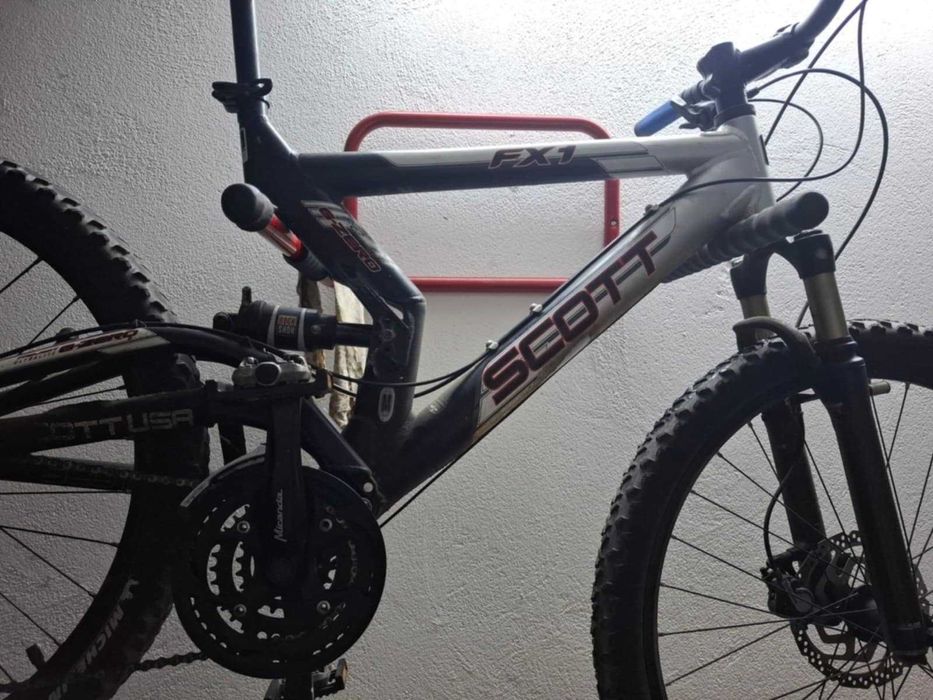 Bicicleta BTT Scott FX1 impecável