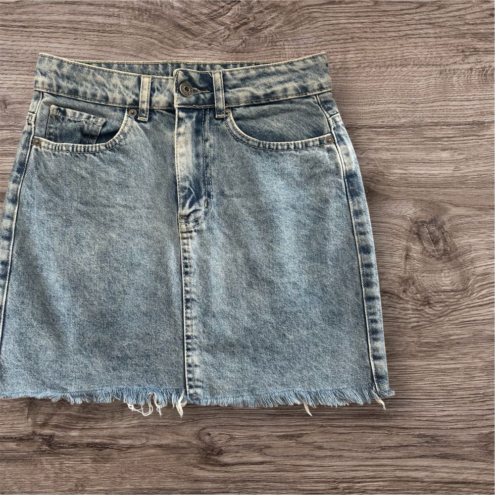 Спідниця Boohoo джинс р.38 S тренд2025