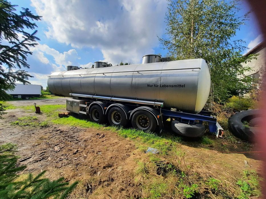 Magyar SR34BT  Magyar SR34BT 3 komorowa cysterna spożywcza