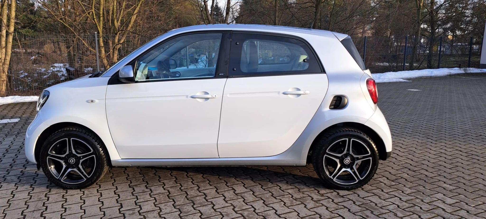 Smart Forfour Totalna Petarda Brabus style