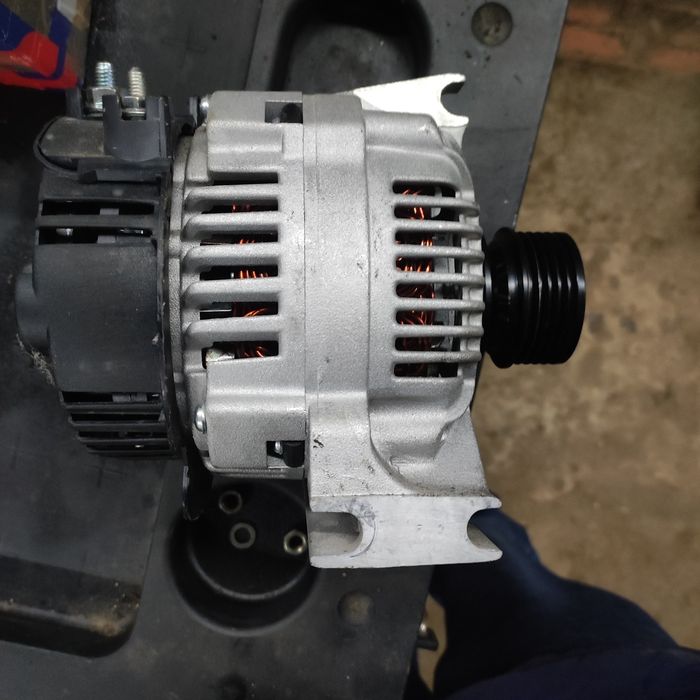 Alternador novo Mercedes A 140