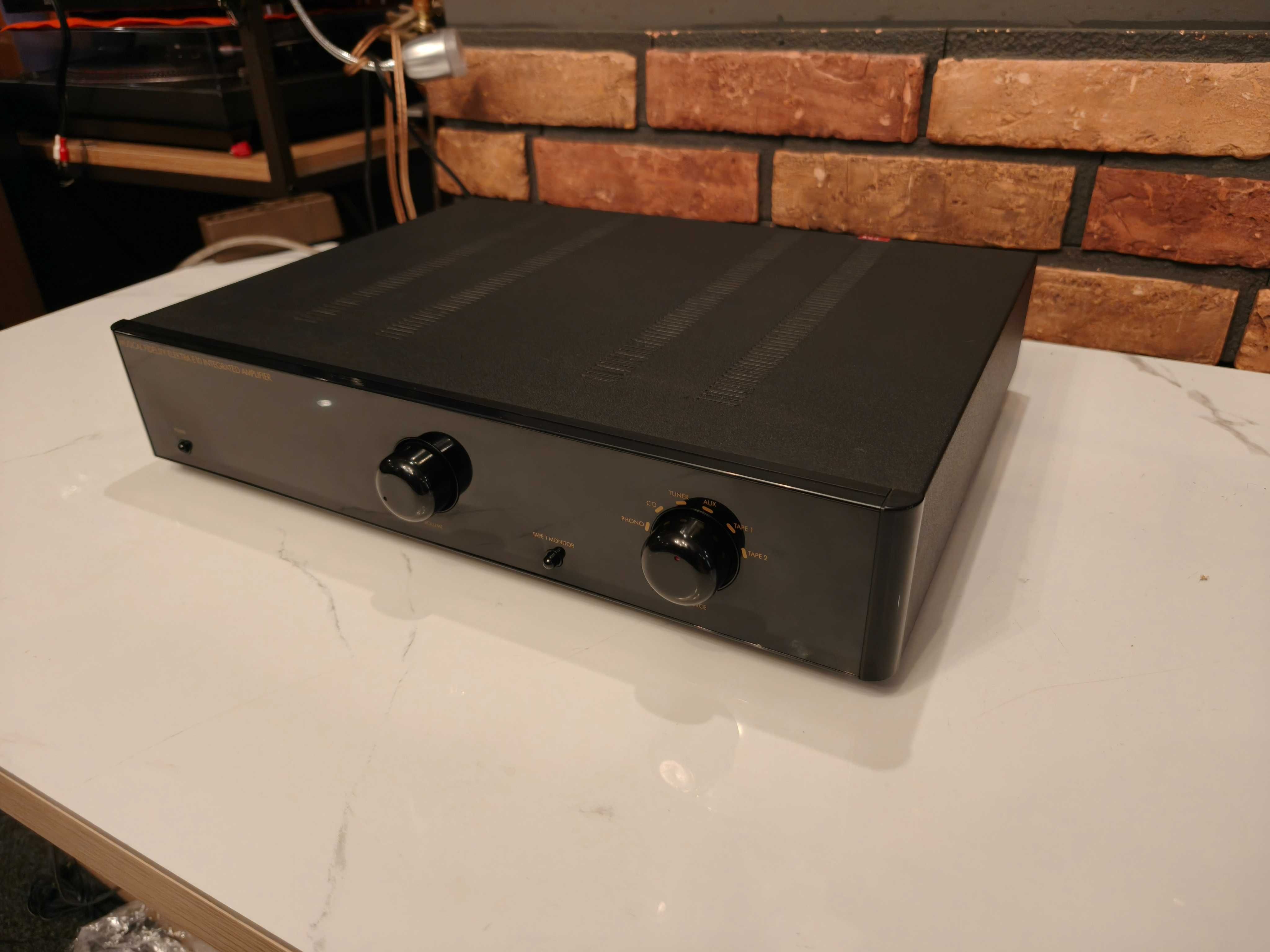 MUSICAL FIDELITY ELECTRA E10 ! Znakomity wzmacniacz