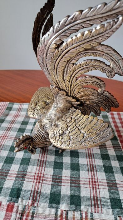 Galos em luta para decoração