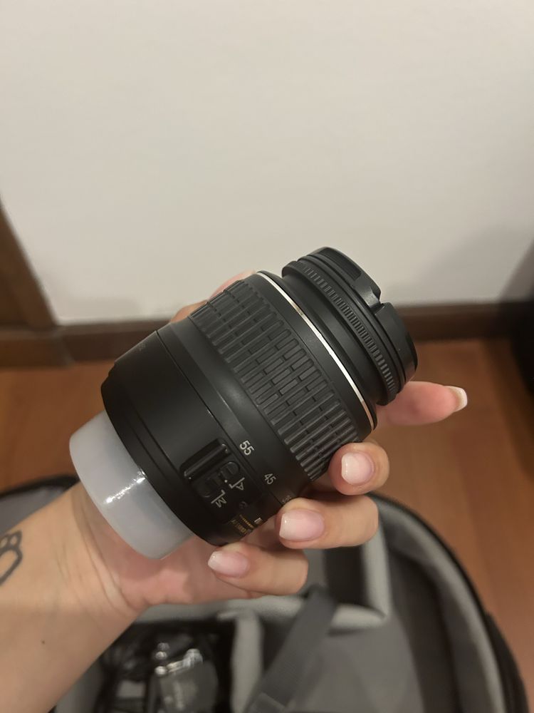 Nikon 3000 com 2 objetivas