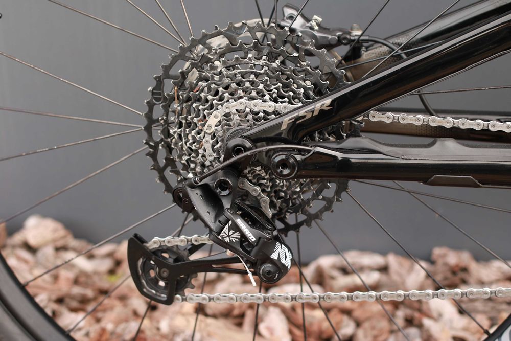 Rower elektryczny Specialized Turbo Levo SL Comp Carbon