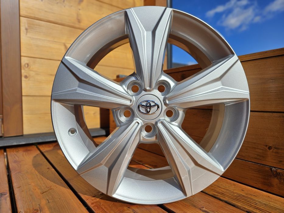 Toyota C-HR 17 OEM Avensis Yaris Cross felgi CHR Nowe Oryginalne