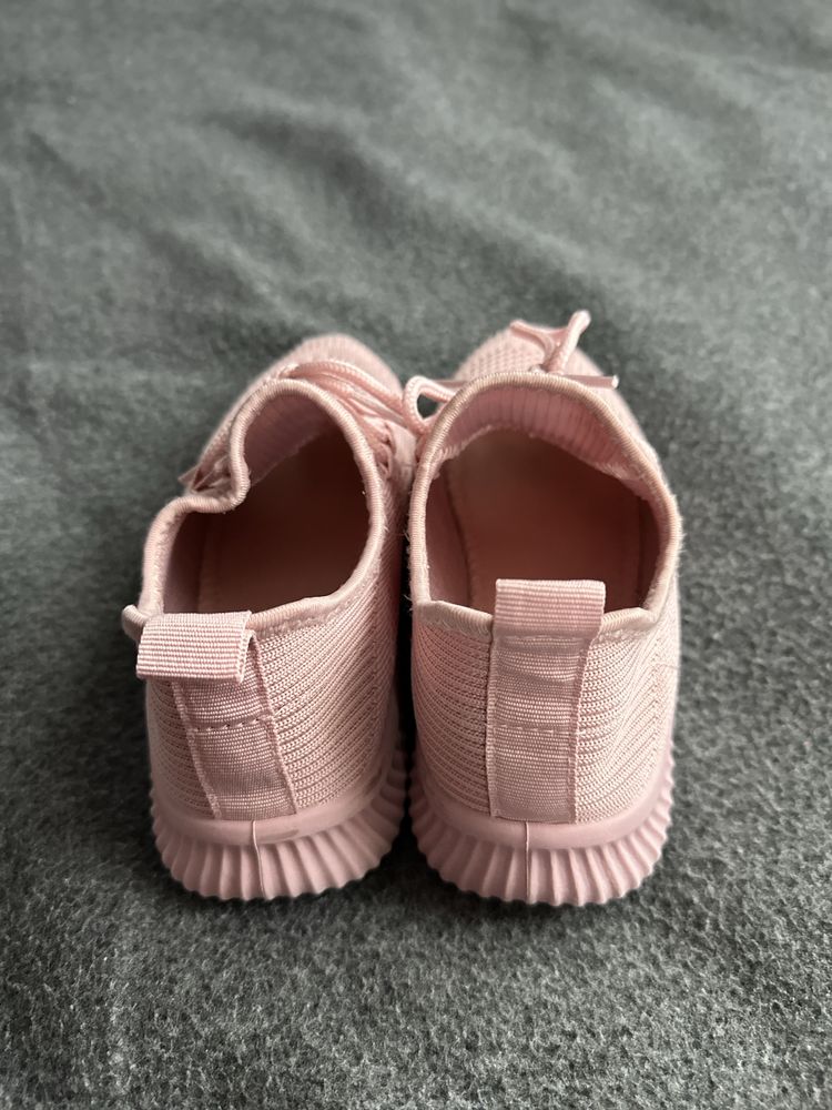 Кросівки дитячі Nelli Blu рожевого коліру