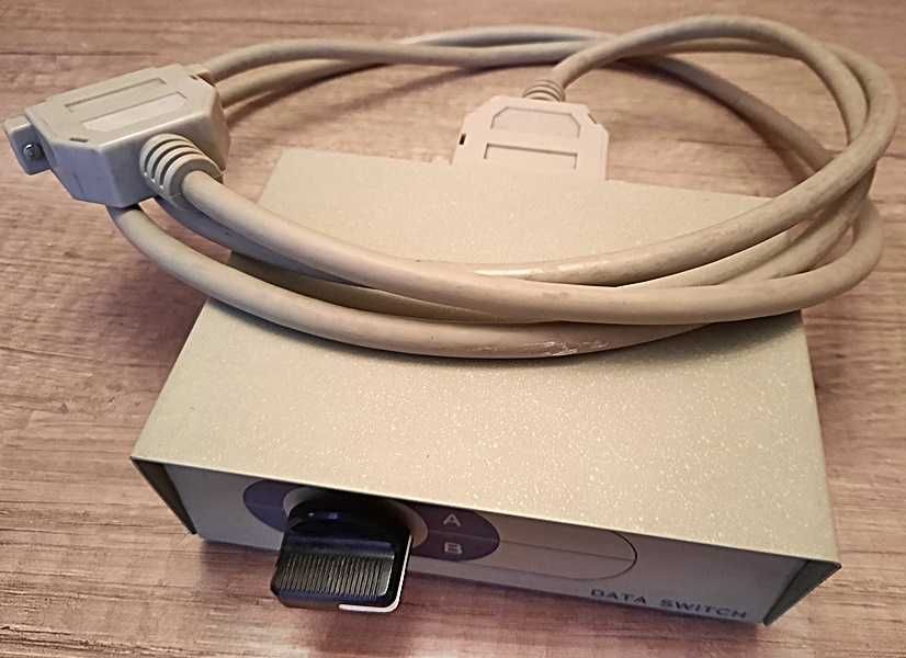 Przełącznik drukarek 2/1 Data Switch z kablem