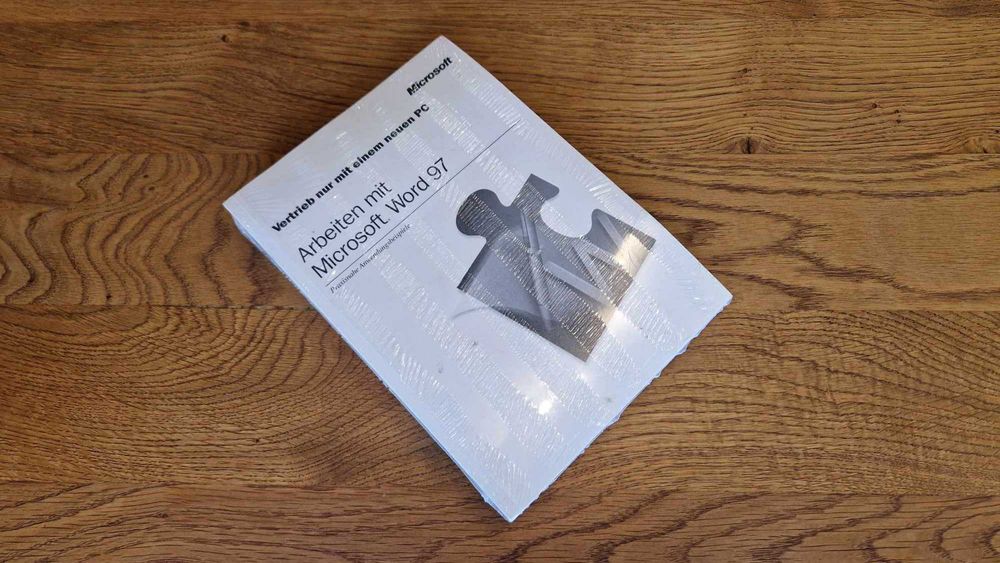NOS Nieotwierany Pakiet Microsoft Word 97 Folia