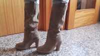 Botas de cano alto