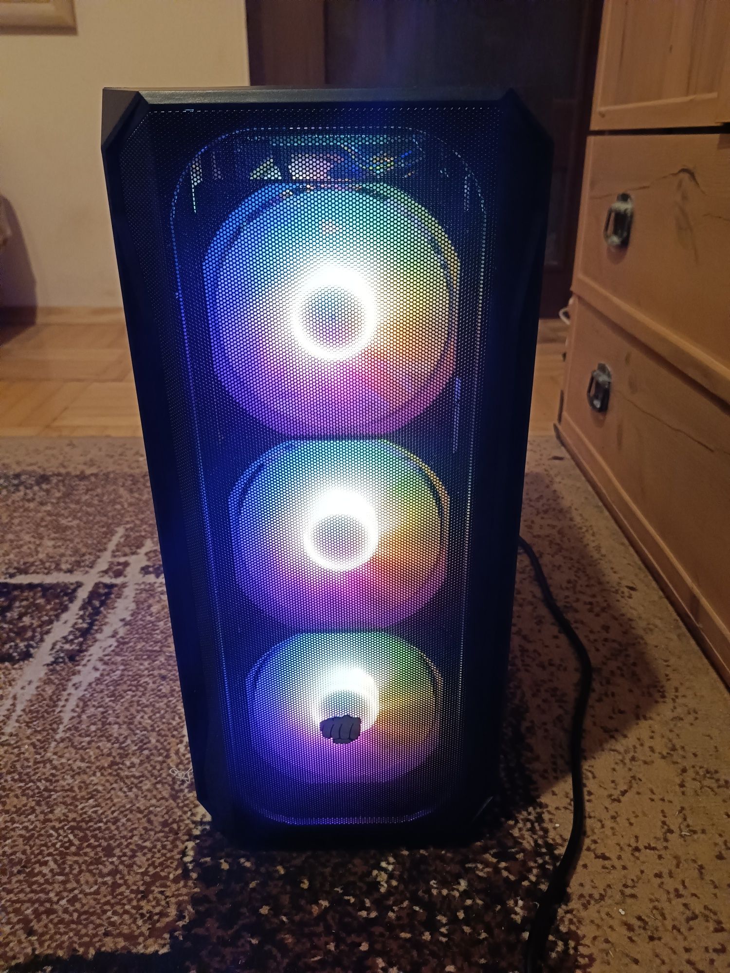 Komputer gamingowy ryzen 7 rtx 3060 12gb