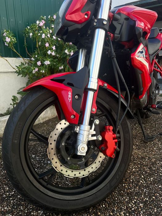 Benelli BN 125 - Excelente estado