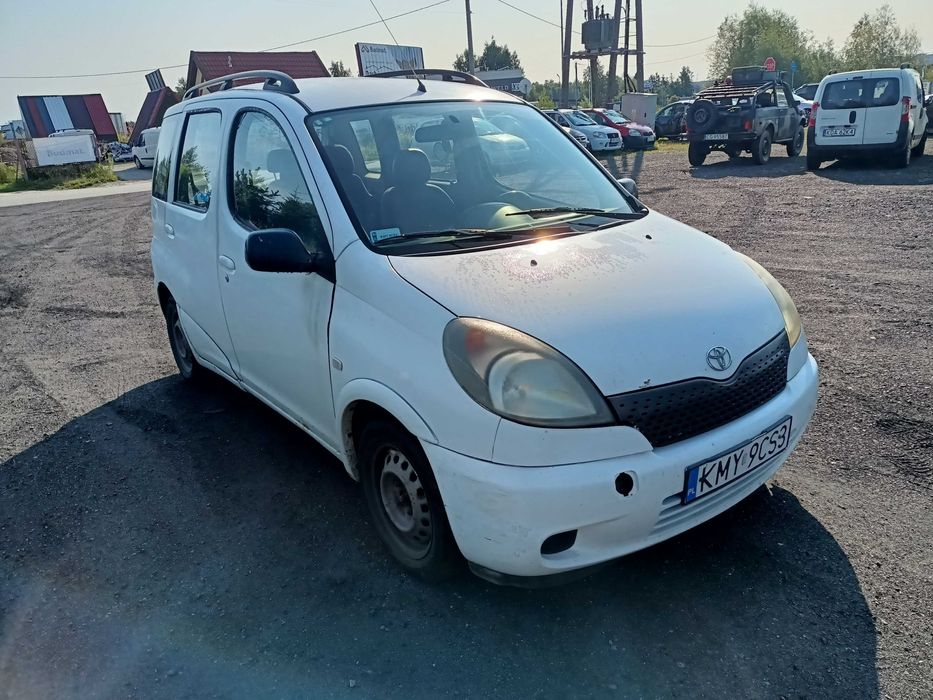 Toyota Yaris Verso 1.3 b+g 02r