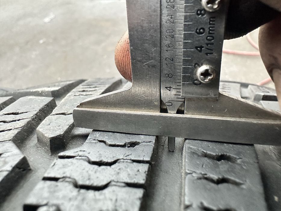 Шини 225 60 18 104R XL Nokian Hakkapeliitta R комплект