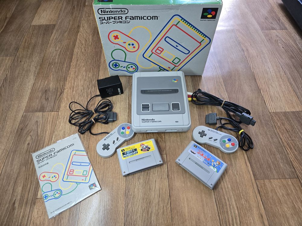 Оригинальная японская Super Famicom (SNES JP) SHVC-CPU-01