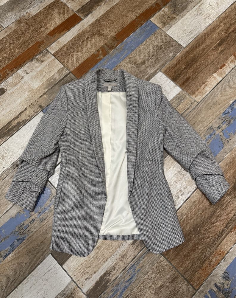 Продам сірий піджак H&M, розмір xs