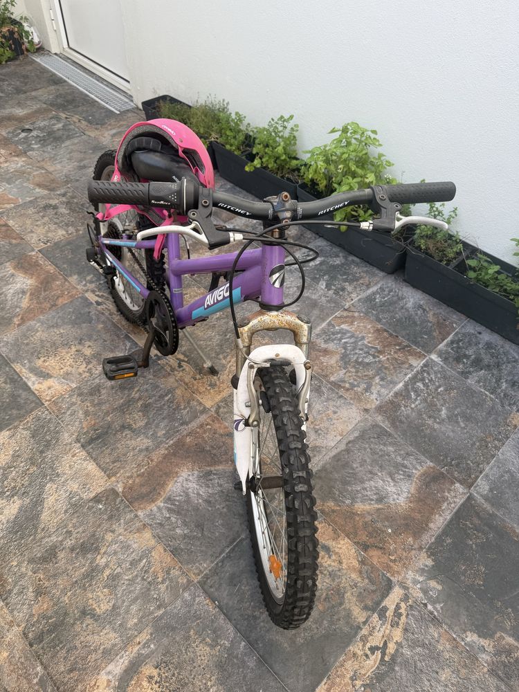 Vendo bicicleta crianca