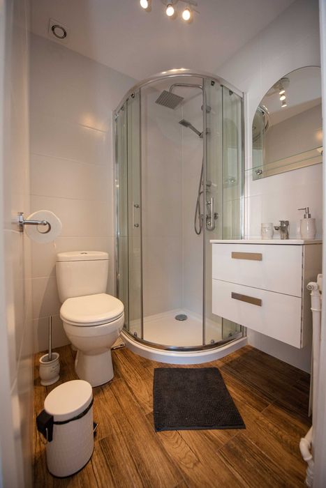 ładne pokoje , mieszkania, dla firm ,wysoki standard, SAUNA BALIA !!