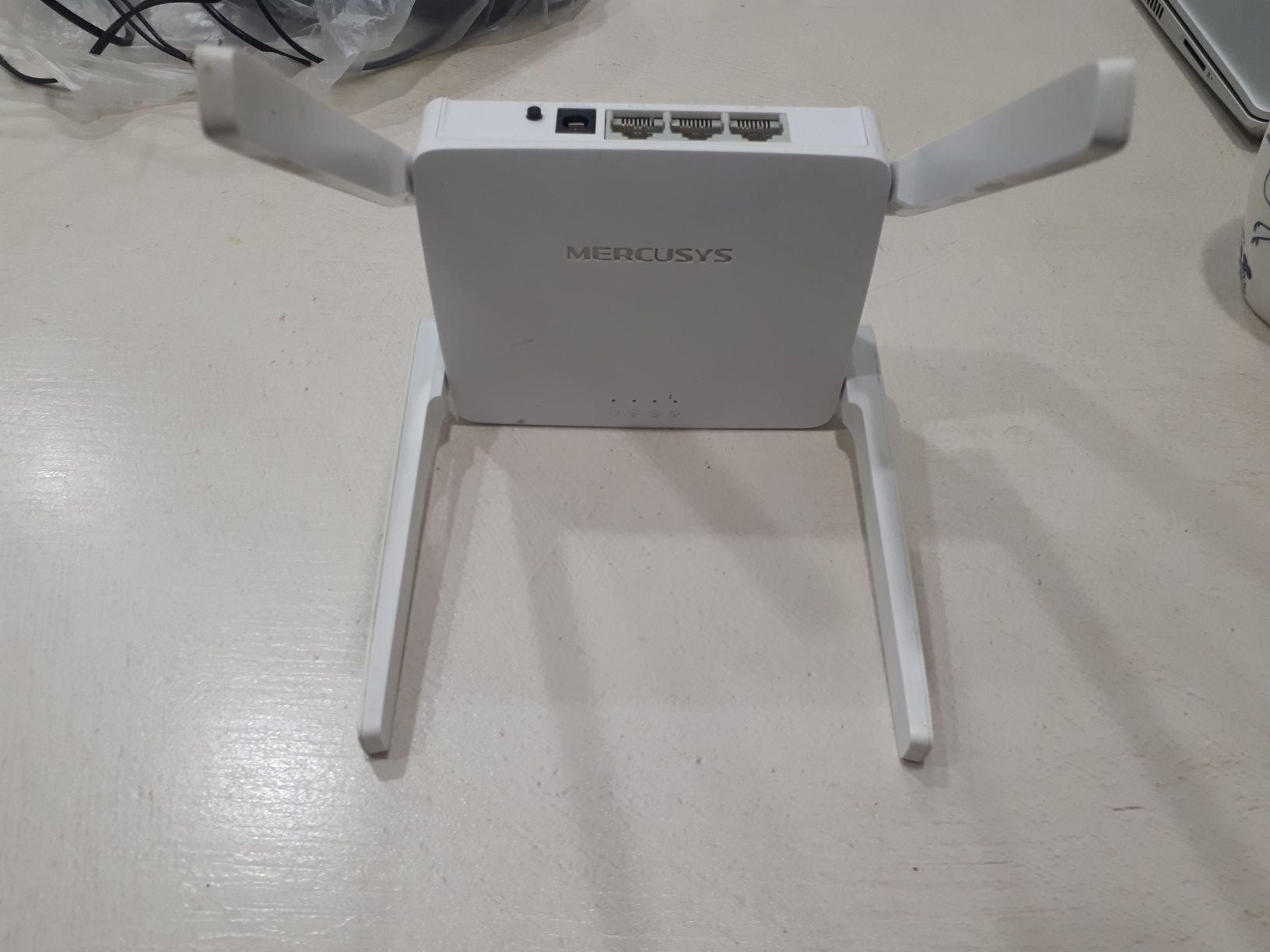 WI-FI Роутер фірми Mercusys. Model:AC10