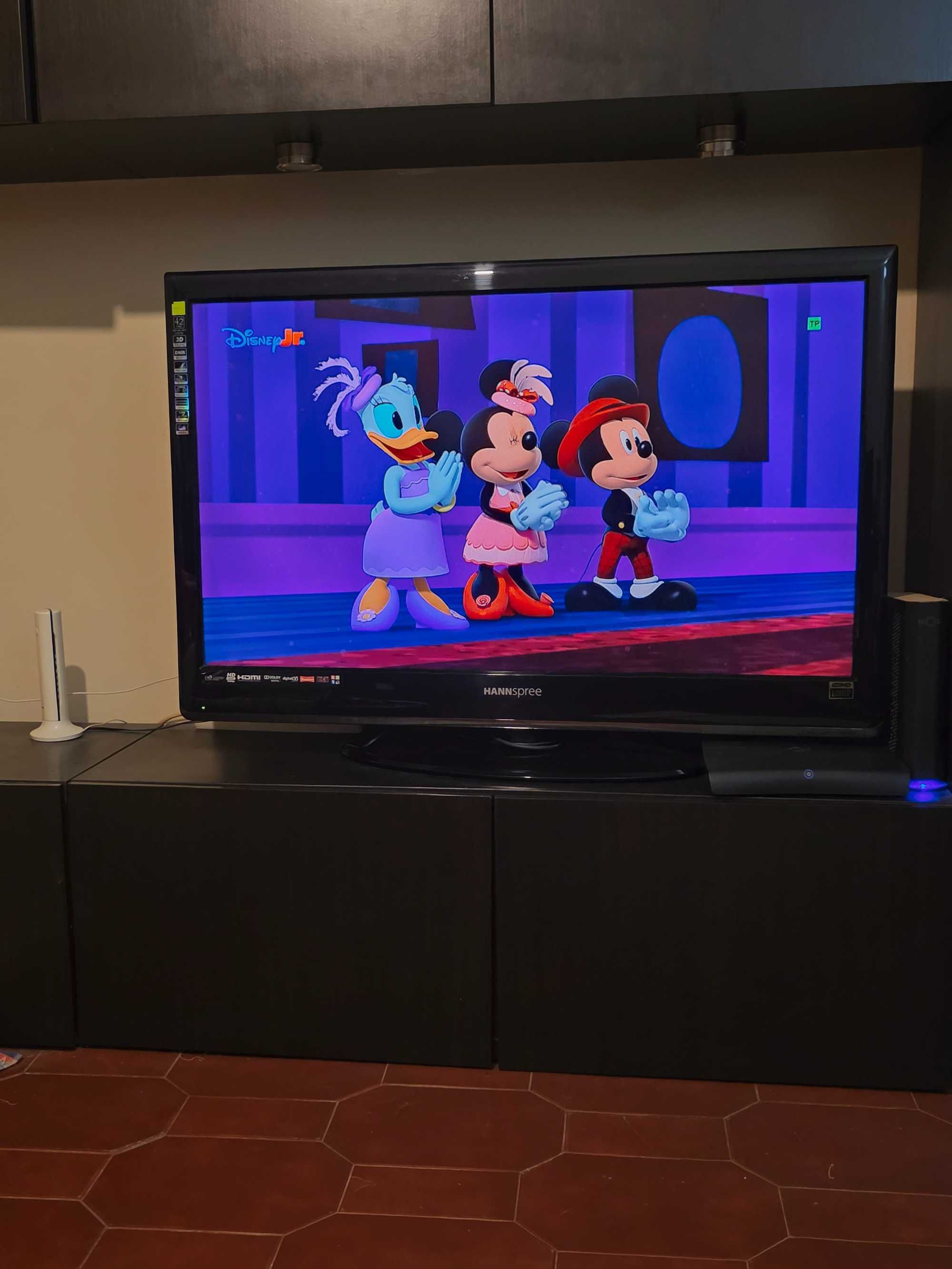 Vende-se Hanspree 42 polegadas Full HD 1080p  TV