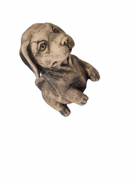 Figurka gipsowa pies z gipsu odlew psa dużego taras dom  ogród