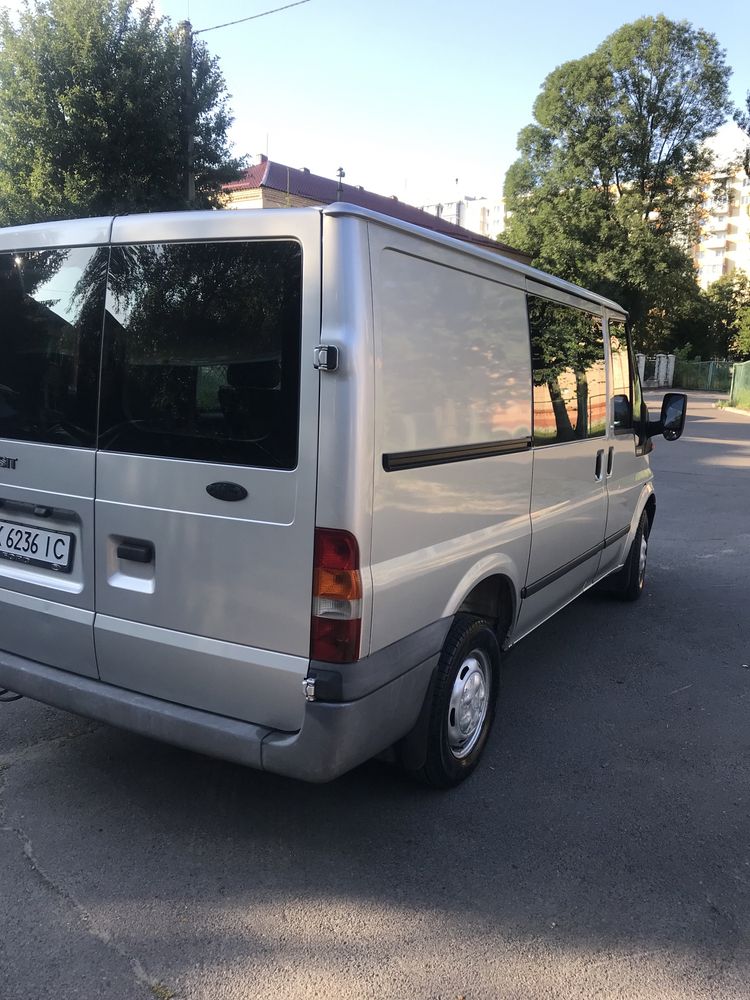 Продам автомобіль ford transit