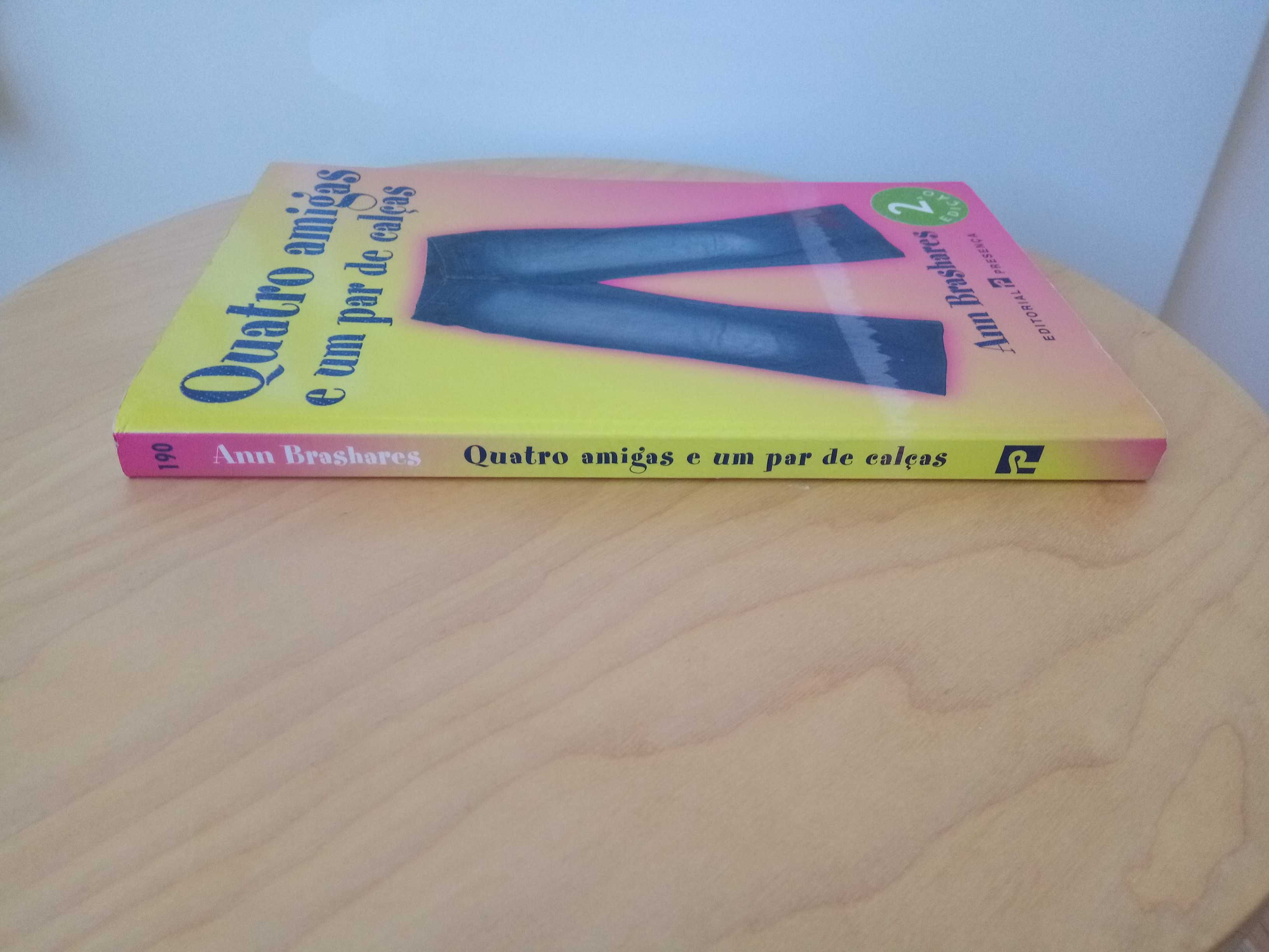 Livro "Quatro Amigas e um par de calças"