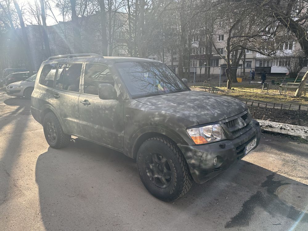 Продам Mitsubishi Pajero Wagon