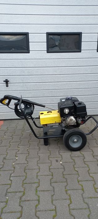 Karcher HD 1050 b spalinowa