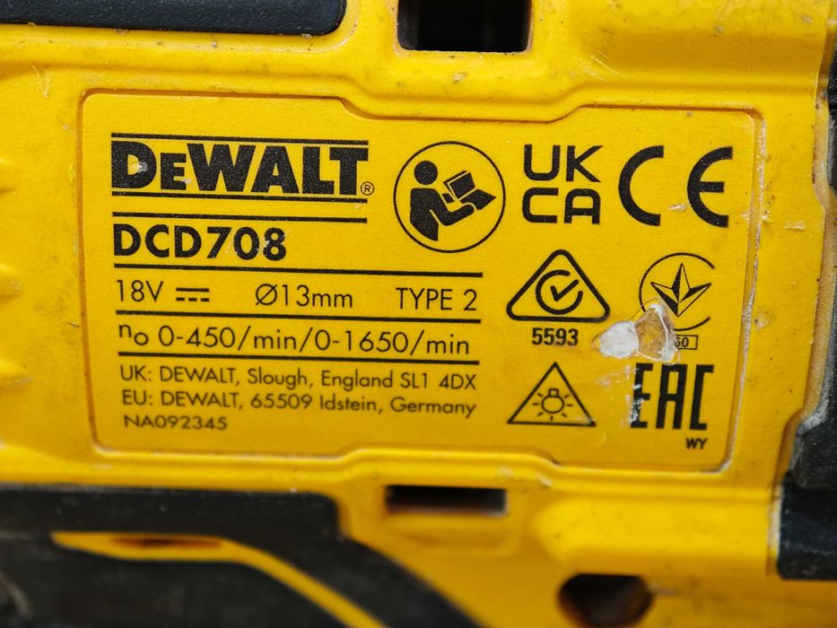 Wkrętarka akumulatorowa DeWalt DCD708 18V zestaw walizka aku